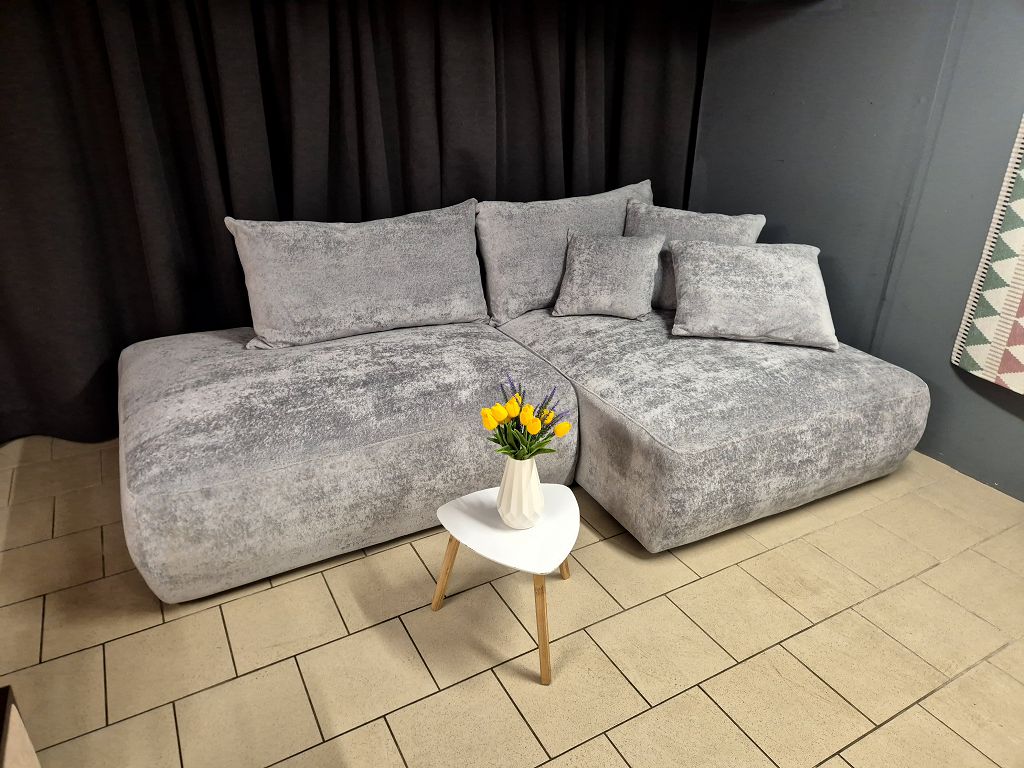 Нави - угловой